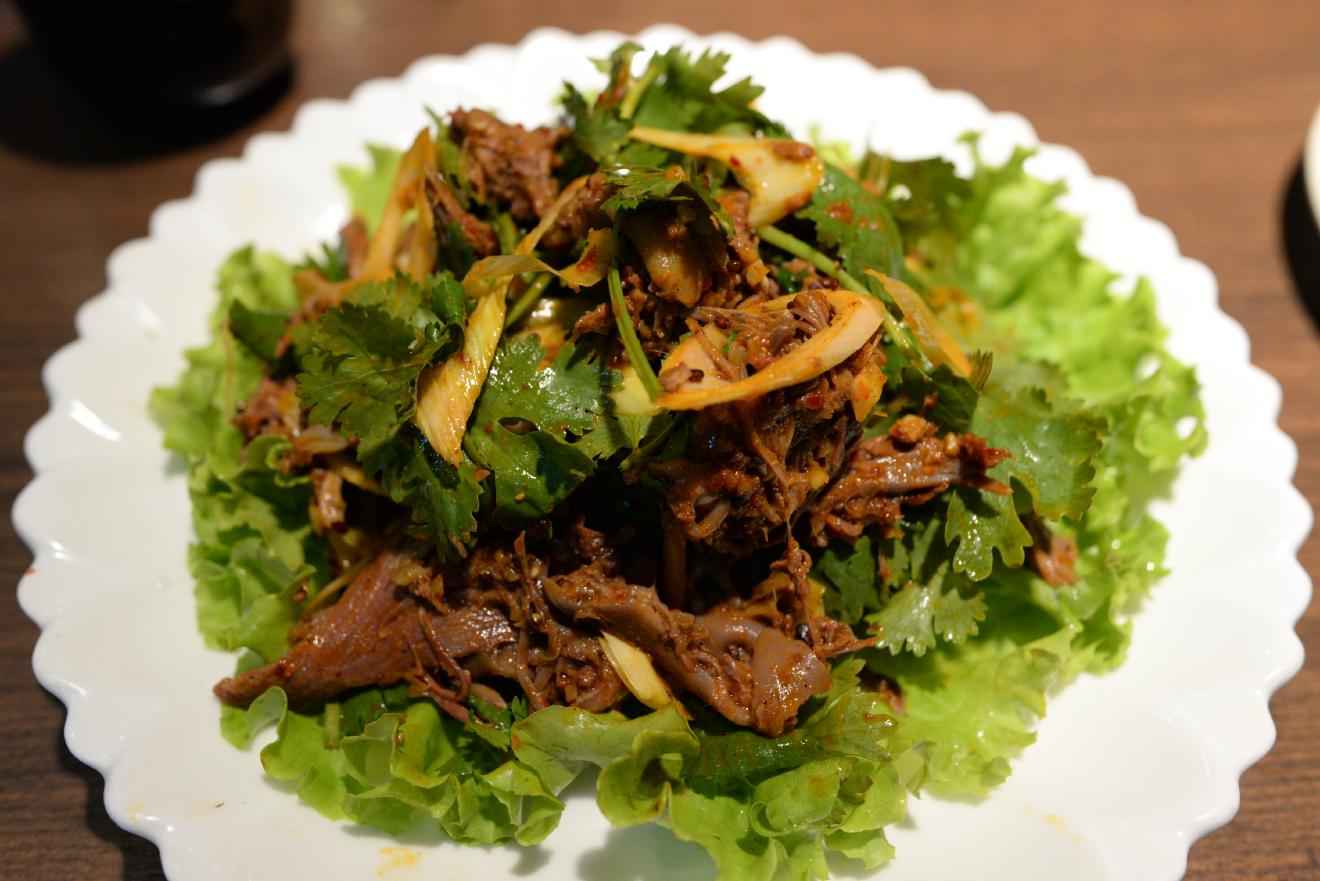 犬肉の和え物（銀畔館） | 北京