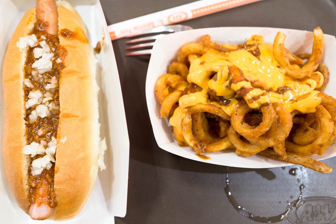 コニードッグとカーリーフライ | 沖縄