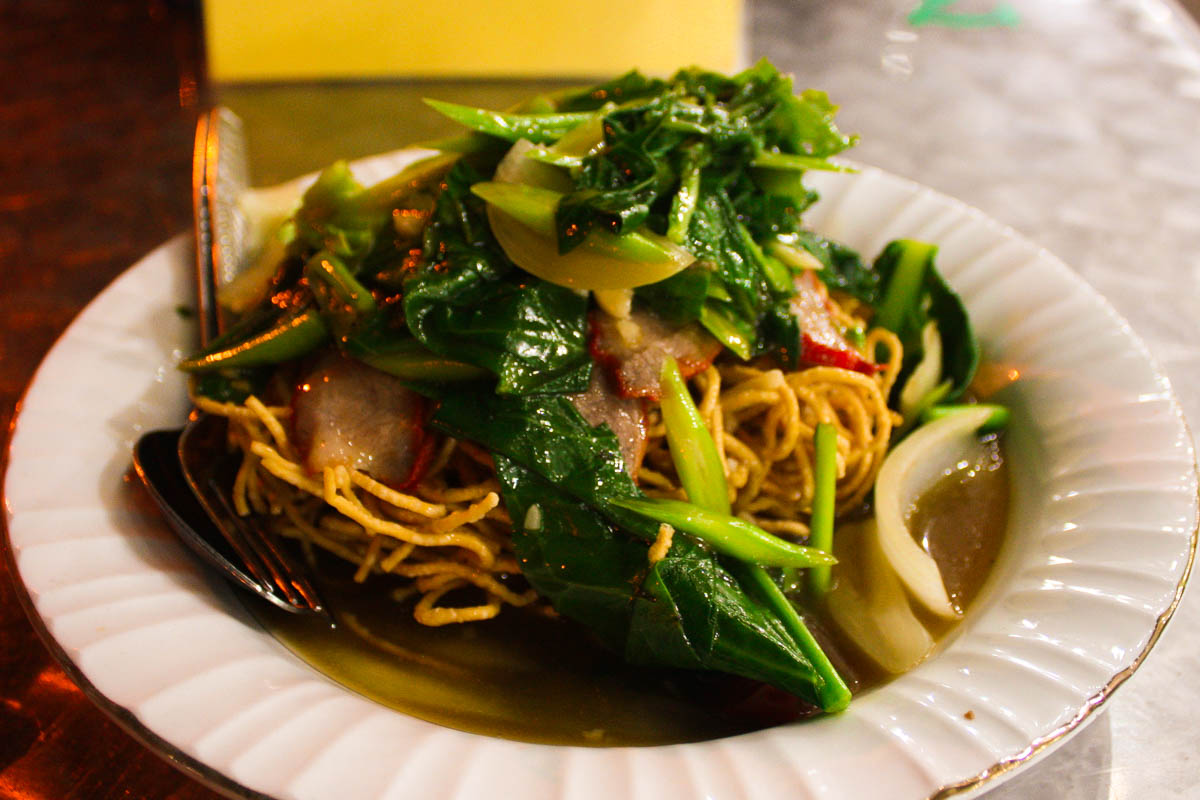 ミー・コープ（かた焼きそば） | ビエンチャン